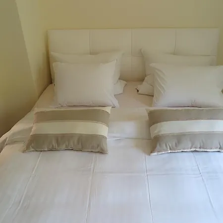 Ferienwohnung Апартаменты *